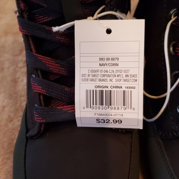 New with Tag Size 1, 3, and 5 Girls winter boots - Picture 8 of 10